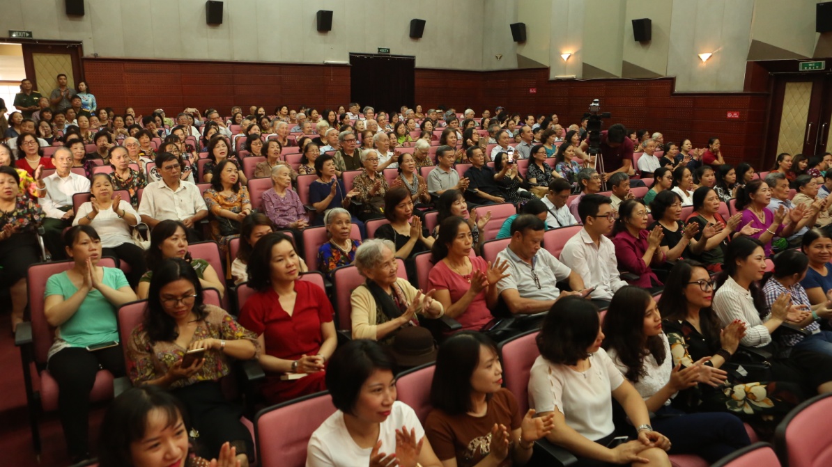 Đội văn nghệ công đoàn viện phim Việt Nam đoạt giải a tại liên hoan nghệ thuật quần chúng “sáng mãi niềm tin”