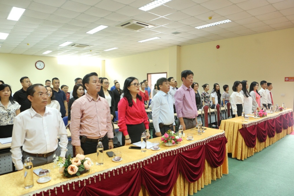 Đảng ủy viện phim Việt Nam tổ chức lễ kết nạp Đảng viên mới và lễ trao tặng huy hiệu Đảng