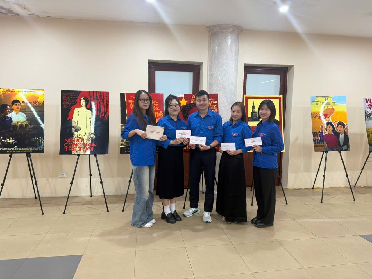 "Địa đạo - Mặt trời trong bóng tối" - Bản anh hùng ca về ý chí kiên cường nơi lòng đất