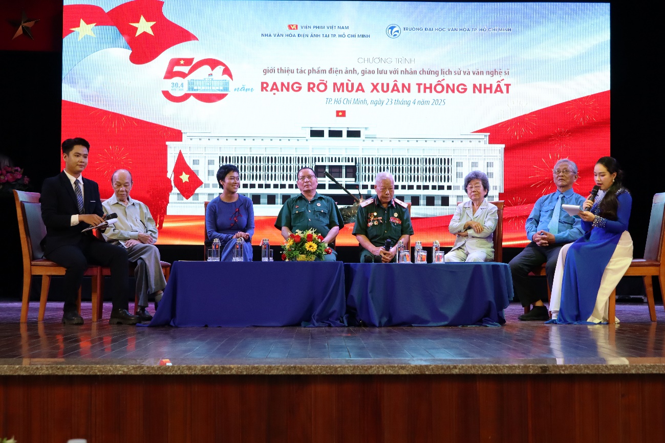 Lễ trao tặng phim tài liệu của Thụy Điển cho Viện Phim Việt Nam
